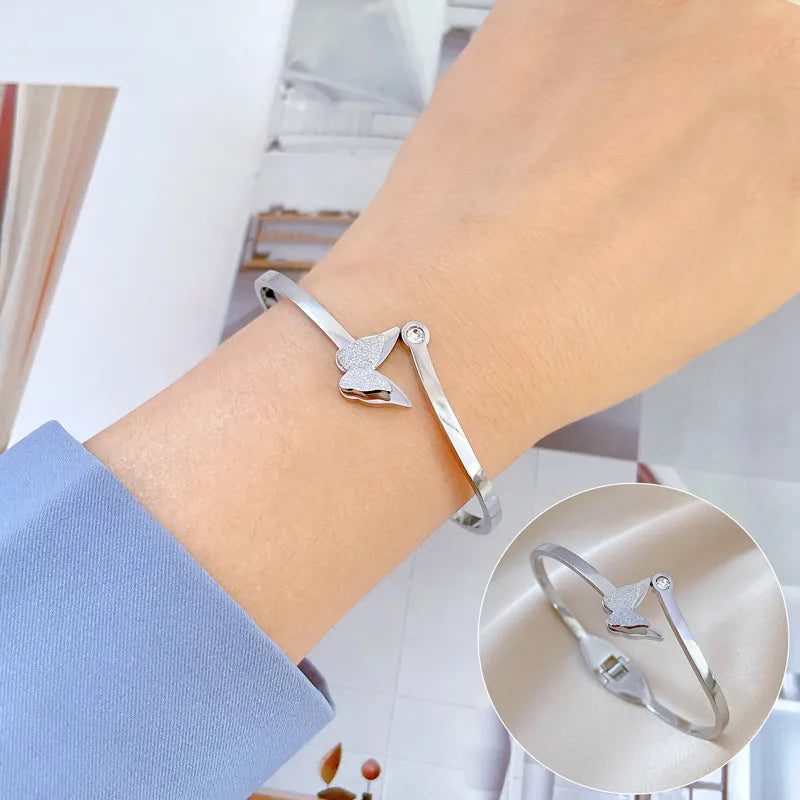 Simple Style Butterfly Titanium Steel Plating Bangle