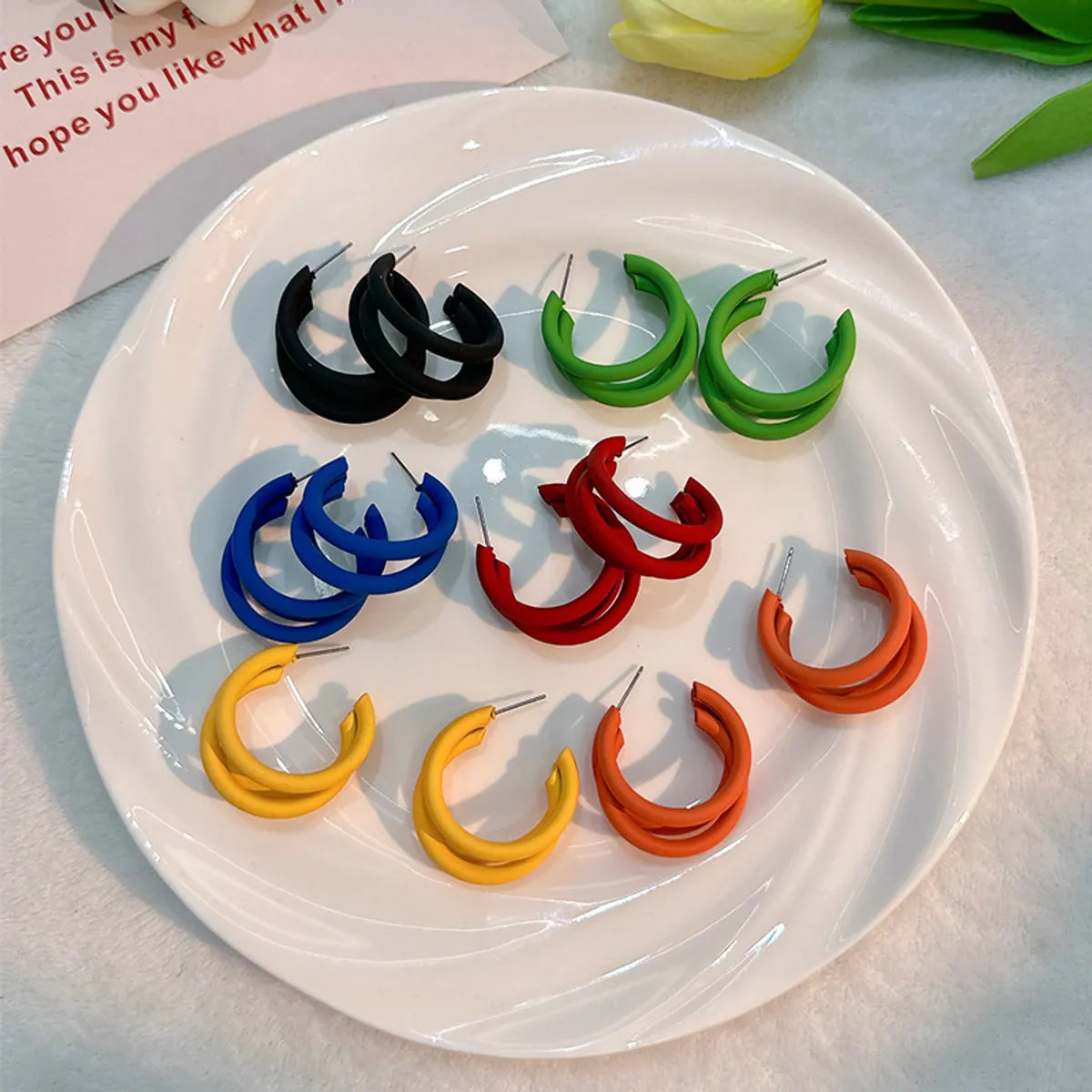 1 Pair Simple Style C Shape Stoving Varnish Alloy Earrings