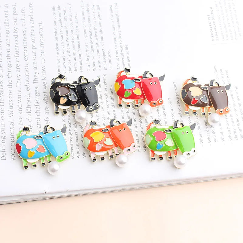 Simple Style Cartoon Cattle Alloy Enamel Inlay Crystal Rhinestones Unisex Brooches