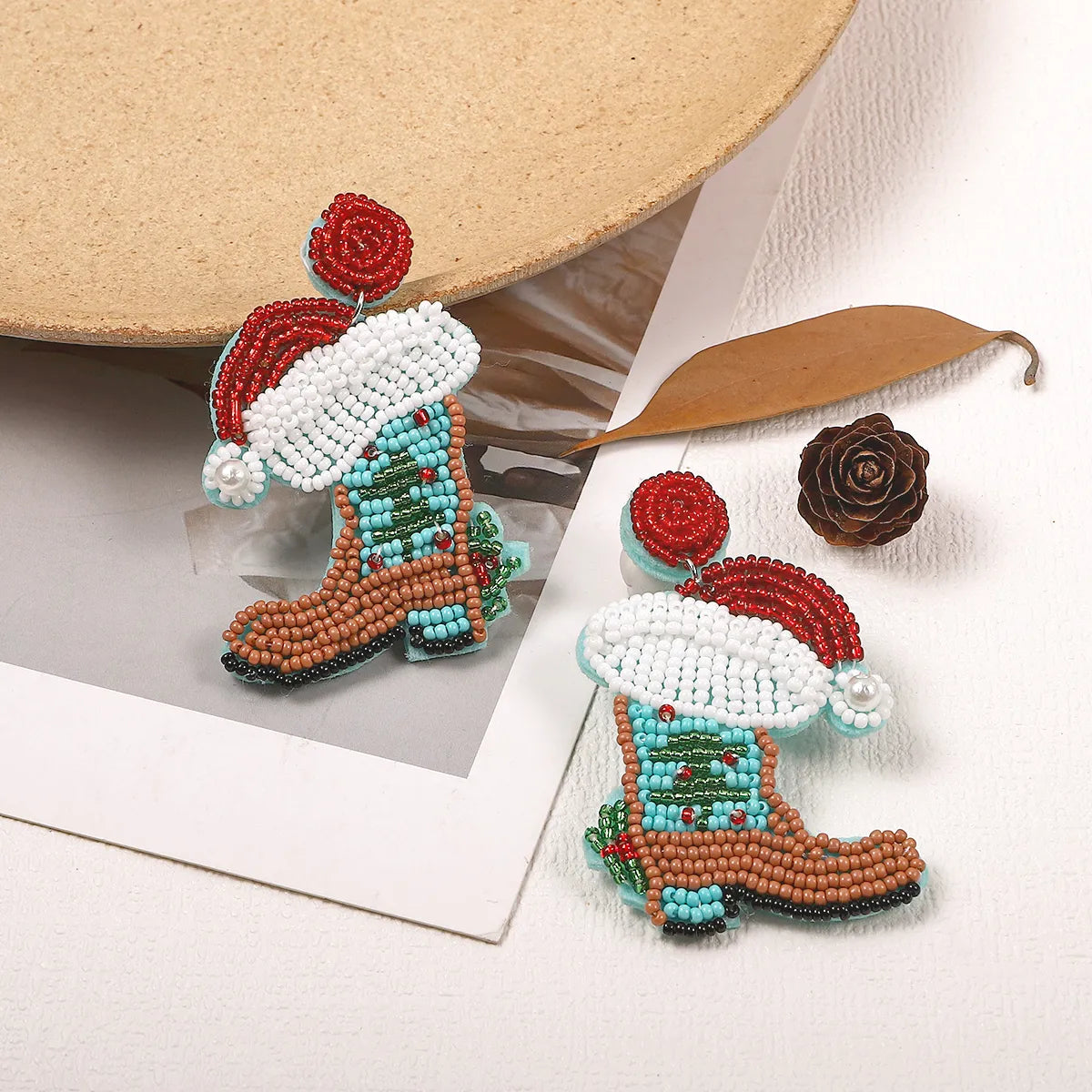 Simple Style Christmas Hat Christmas Socks Boots Beaded Alloy Handmade Women'S Drop Earrings 1 Pair