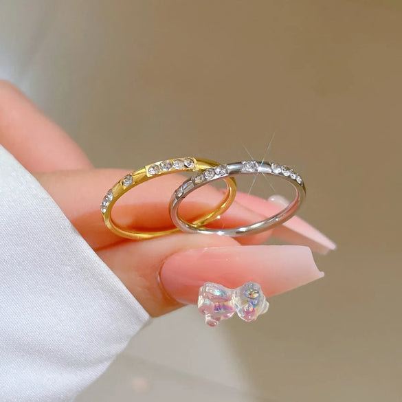 Simple Style Circle Titanium Steel Polishing Rhinestones Rings