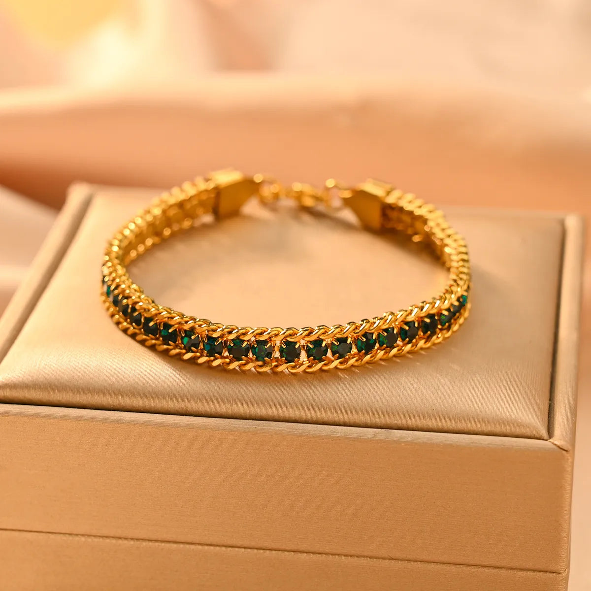 Simple Style Classic Style Color Block 304 Stainless Steel 18K Gold Plated Zircon Bracelets In Bulk