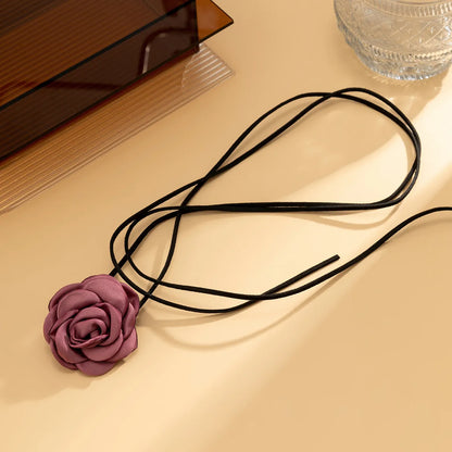 Simple Style Classic Style Commute Flower Cloth Irregular Tassel Three-Dimensional Fabric Women'S Choker