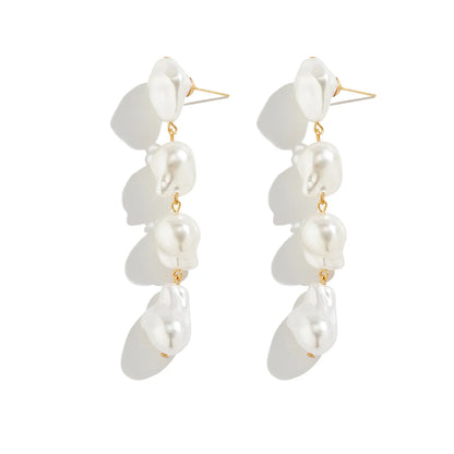 Simple Style Classic Style Commute Irregular Imitation Pearl Baroque Pearls Three-dimensional Artificial Pearls Women's Drop Earrings