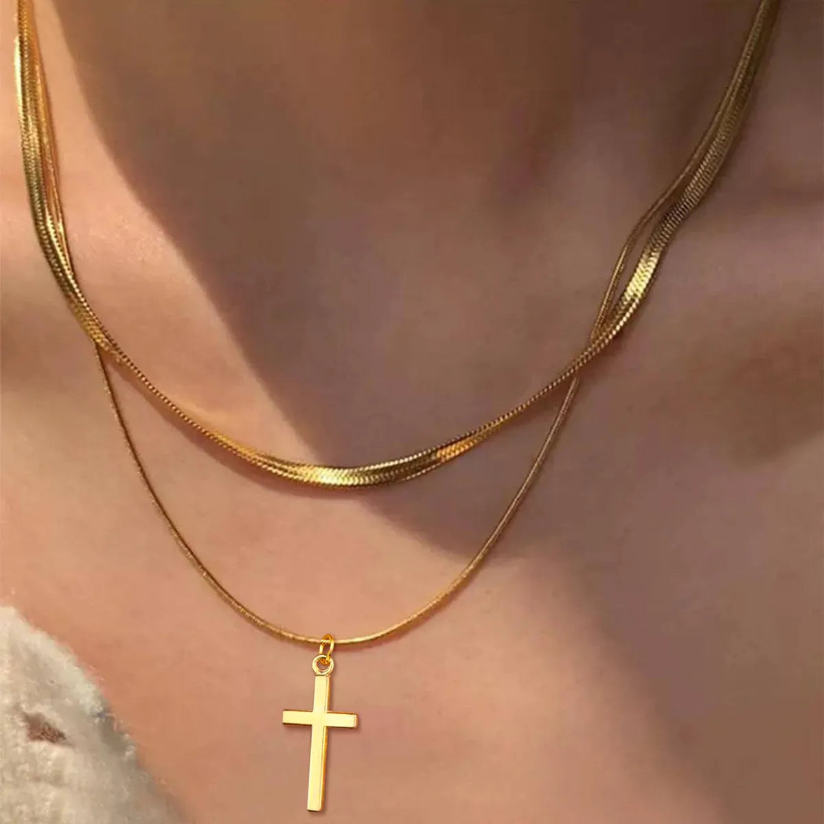 Simple Style Classic Style Cross Alloy Plating Gold Plated Women'S Layered Necklaces