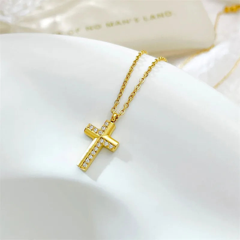 Simple Style Classic Style Cross 304 Stainless Steel Plating Inlay Zircon White Gold Plated Gold Plated Women'S Pendant Necklace