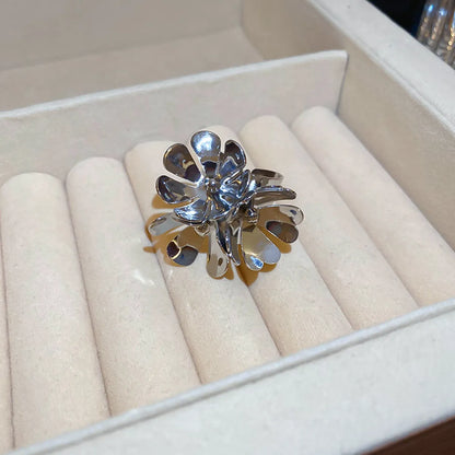 Simple Style Classic Style Flower Iron Plating Women'S Rings