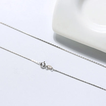 Simple Style Classic Style Geometric Sterling Silver White Gold Plated Rhodium Plated Silver Plated Necklace In Bulk