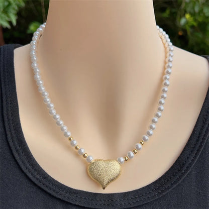 Simple Style Classic Style Heart Shape Artificial Pearl Plastic Copper Beaded 18K Gold Plated Women's Necklace