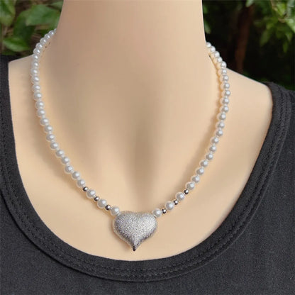 Simple Style Classic Style Heart Shape Artificial Pearl Plastic Copper Beaded 18K Gold Plated Women's Necklace