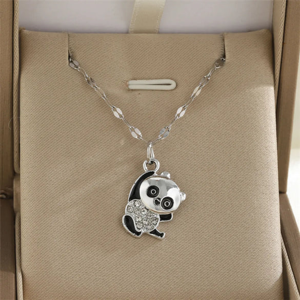 Simple Style Classic Style Heart Shape Eye Flower 18K Gold Plated Rhinestones 201 Stainless Steel Rhinestone Zinc Alloy Wholesale Pendant Necklace