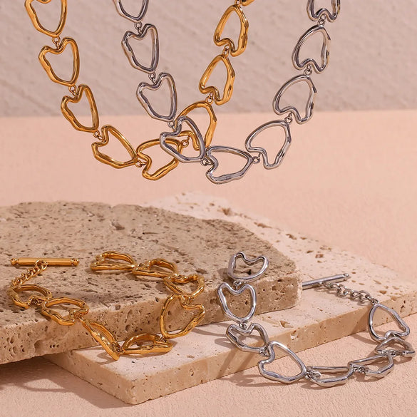 Wholesale Jewelry Simple Style Classic Style Heart Shape 304 Stainless Steel 18K Gold Plated Plating Bracelets Necklace