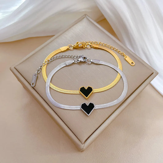 Simple Style Classic Style Heart Shape Titanium Steel Plating Inlay Shell Gold Plated Bracelets