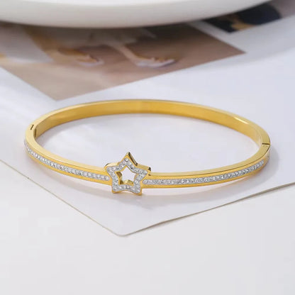 Simple Style Classic Style Infinity Star Titanium Steel 18K Gold Plated Rhinestones Bangle In Bulk