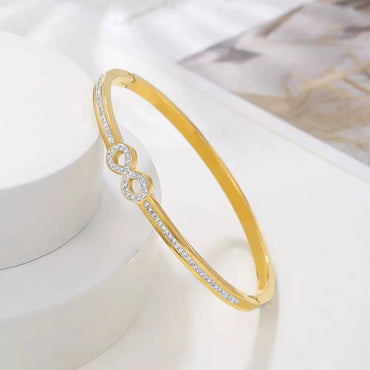 Simple Style Classic Style Infinity Star Titanium Steel 18K Gold Plated Rhinestones Bangle In Bulk