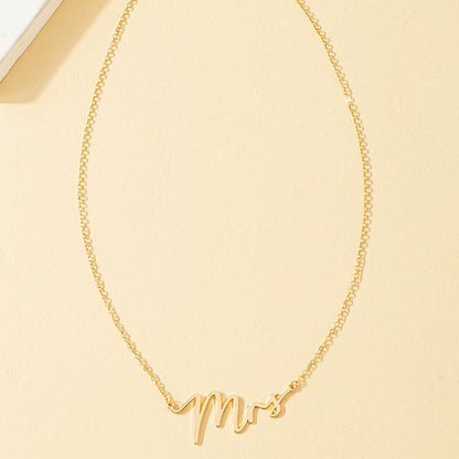 Simple Style Classic Style Letter Alloy Plating Women's Pendant Necklace