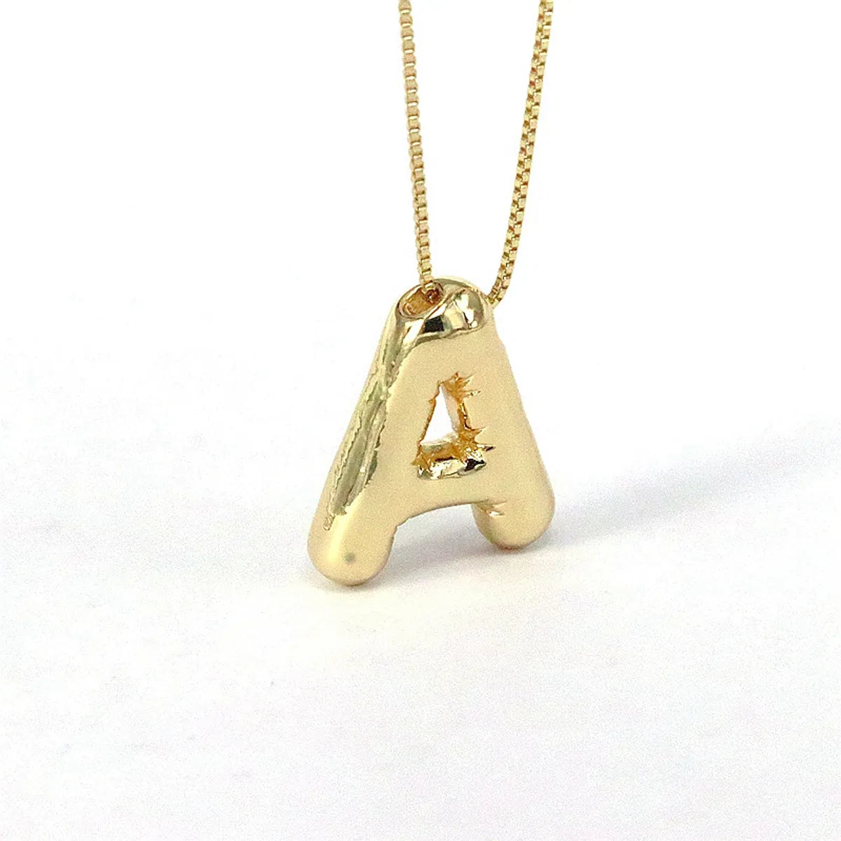 Simple Style Classic Style Letter Copper 18k Gold Plated Pendant Necklace In Bulk