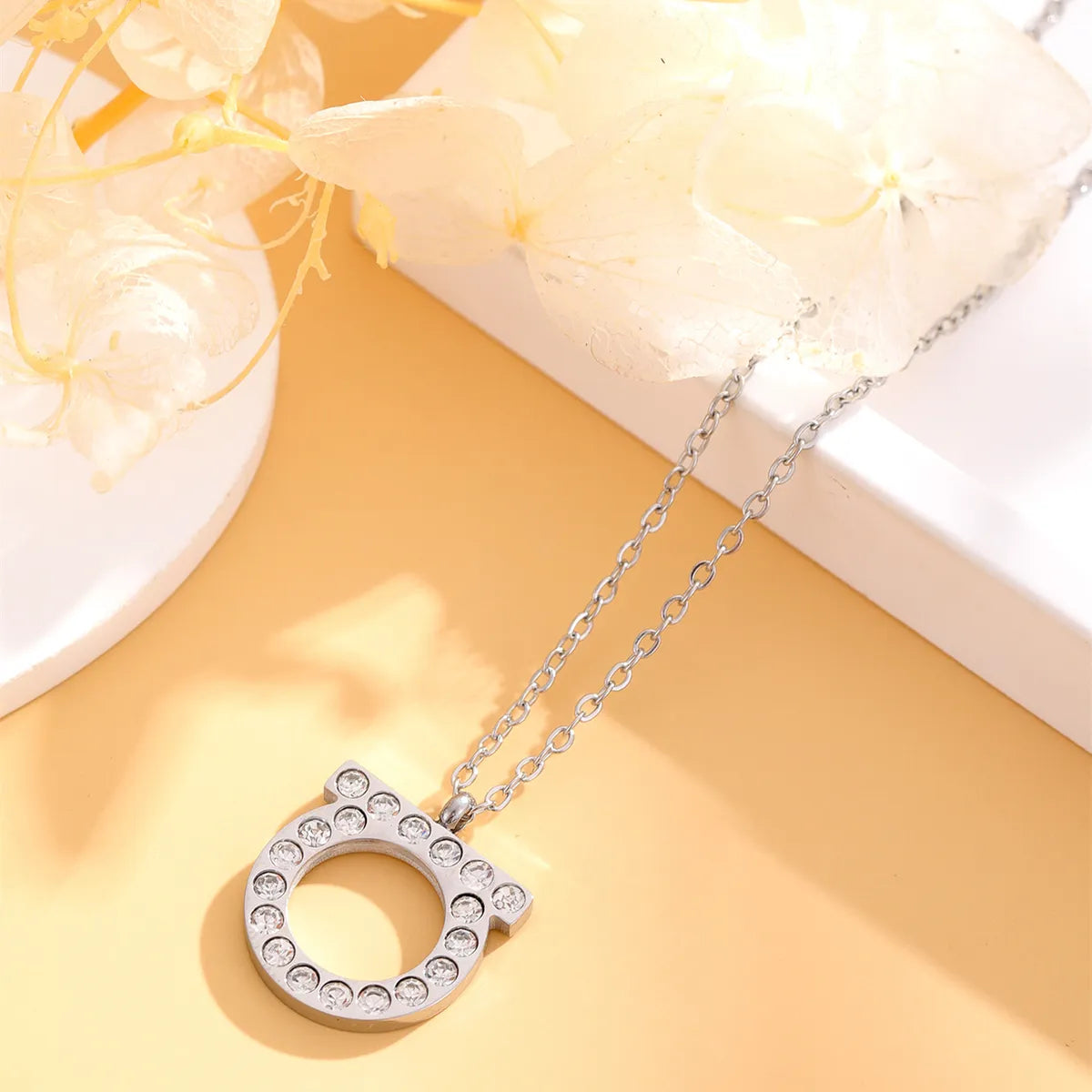 Simple Style Classic Style Letter Stainless Steel Plating Inlay Zircon Gold Plated Silver Plated Pendant Necklace