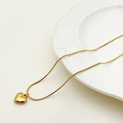 Simple Style Classic Style Love Heart Shape Stainless Steel Plating Gold Plated Necklace