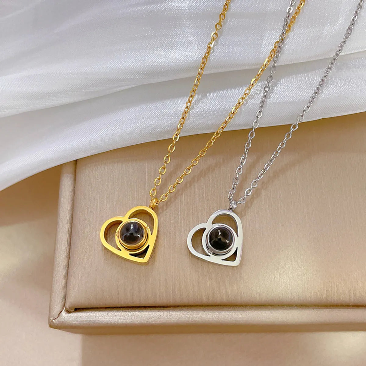 Simple Style Classic Style Love Titanium Steel Inlay Artificial Gemstones Pendant Necklace