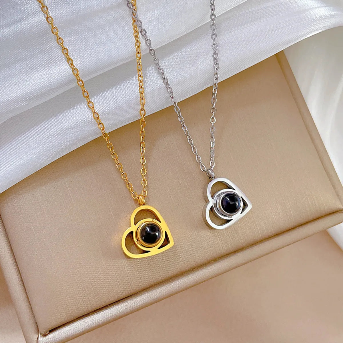 Simple Style Classic Style Love Titanium Steel Inlay Artificial Gemstones Pendant Necklace