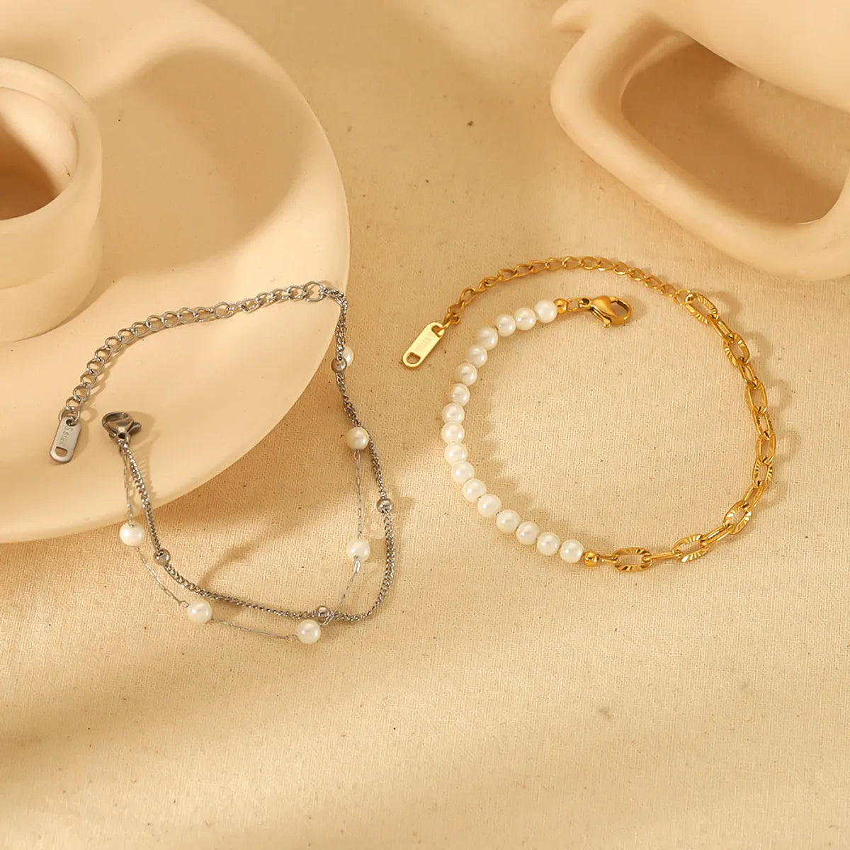 Simple Style Classic Style Round 304 Stainless Steel 18K Gold Plated Bracelets In Bulk