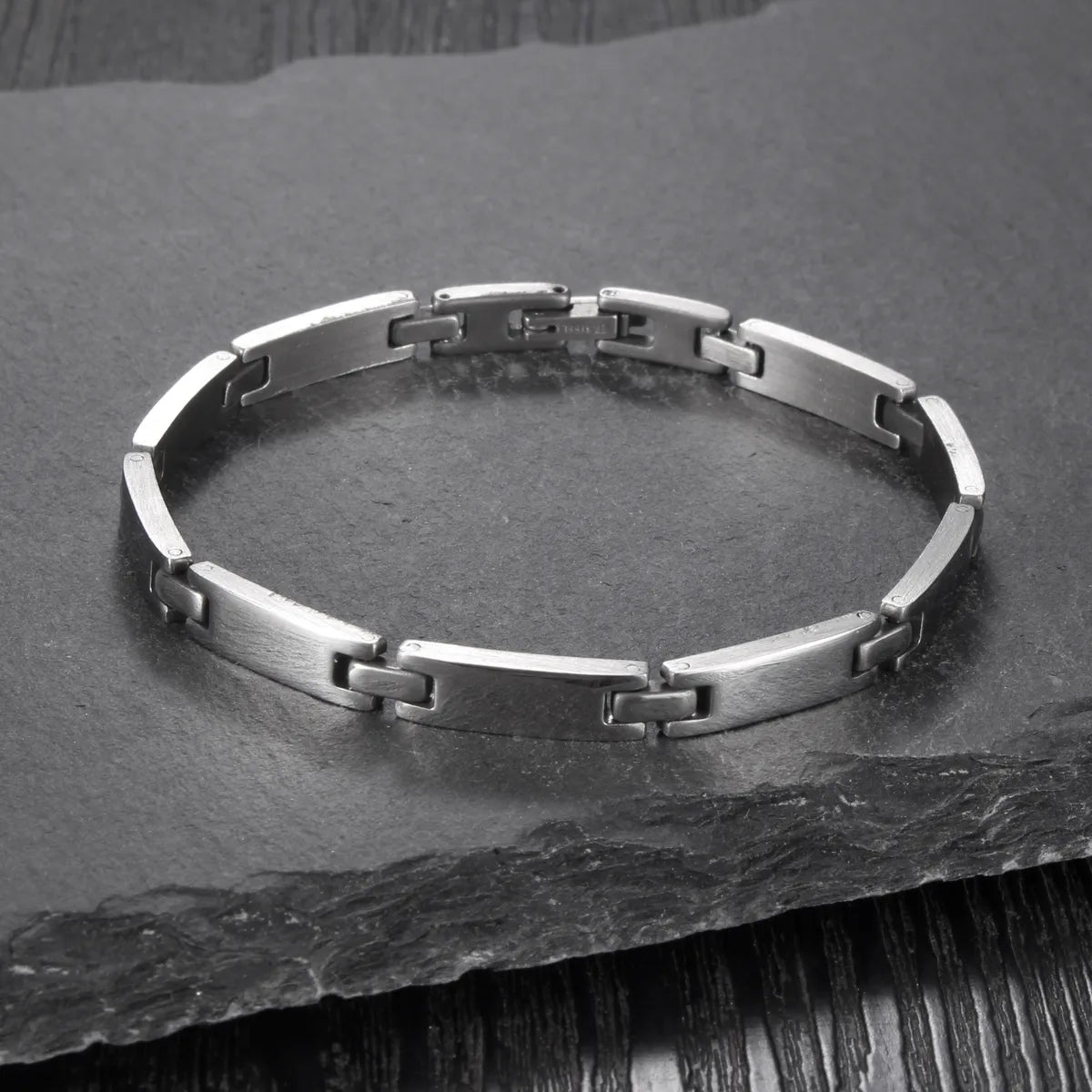 Simple Style Classic Style Solid Color 304 Stainless Steel Unisex Bracelets