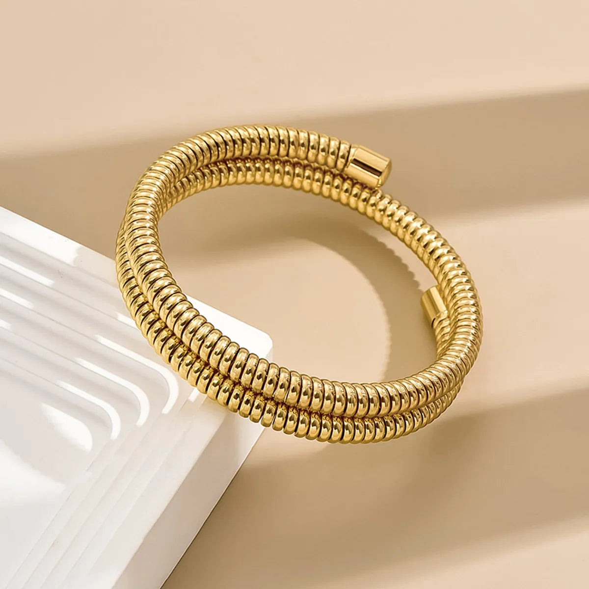 Simple Style Classic Style Solid Color Alloy Plating Gold Plated Women's Bangle