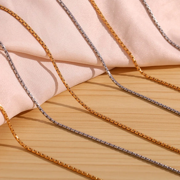 Wholesale Jewelry Simple Style Classic Style Solid Color 304 Stainless Steel 18K Gold Plated Plating Bracelets Anklet Necklace