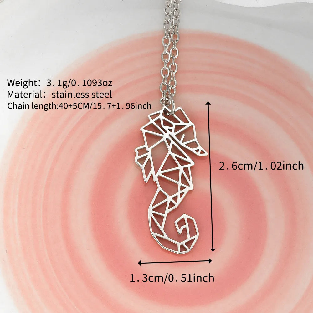 Simple Style Classic Style Solid Color Stainless Steel 18K Gold Plated Women'S Pendant Necklace