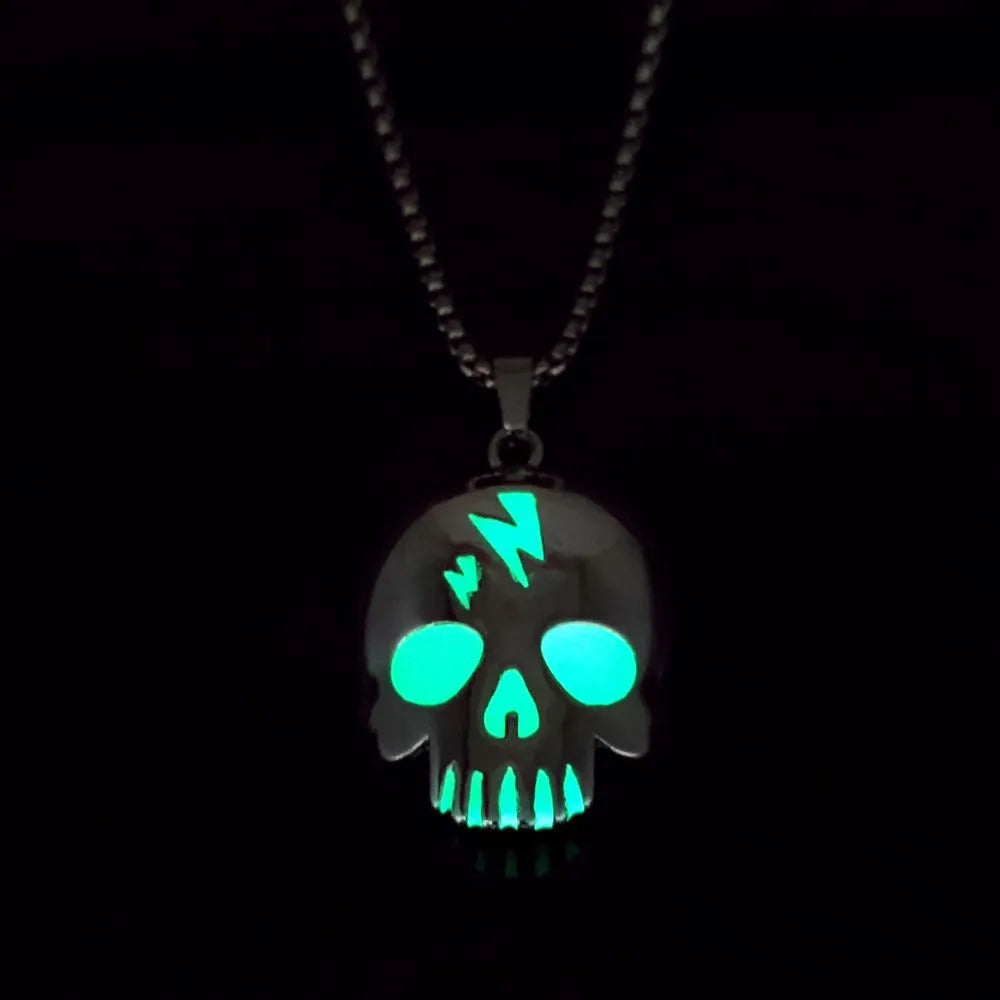 Simple Style Classic Style Solid Color Zinc Alloy Plating Halloween Men'S Pendant Necklace