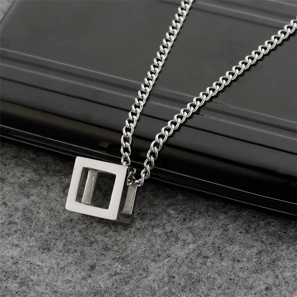 Simple Style Classic Style Square Stainless Steel Titanium Steel Polishing Hollow Out Unisex Pendant Necklace