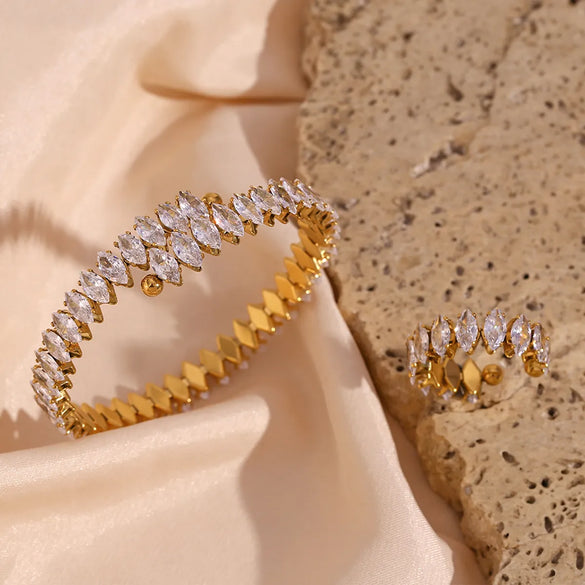 Wholesale Simple Style Classic Style Water Droplets Stainless Steel Plating Inlay 18k Gold Plated Zircon Rings Bracelets