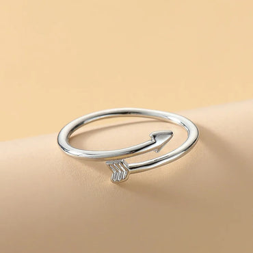 Zinc Alloy Gold Plated Simple Style Commute Arrow Solid Color Open Rings