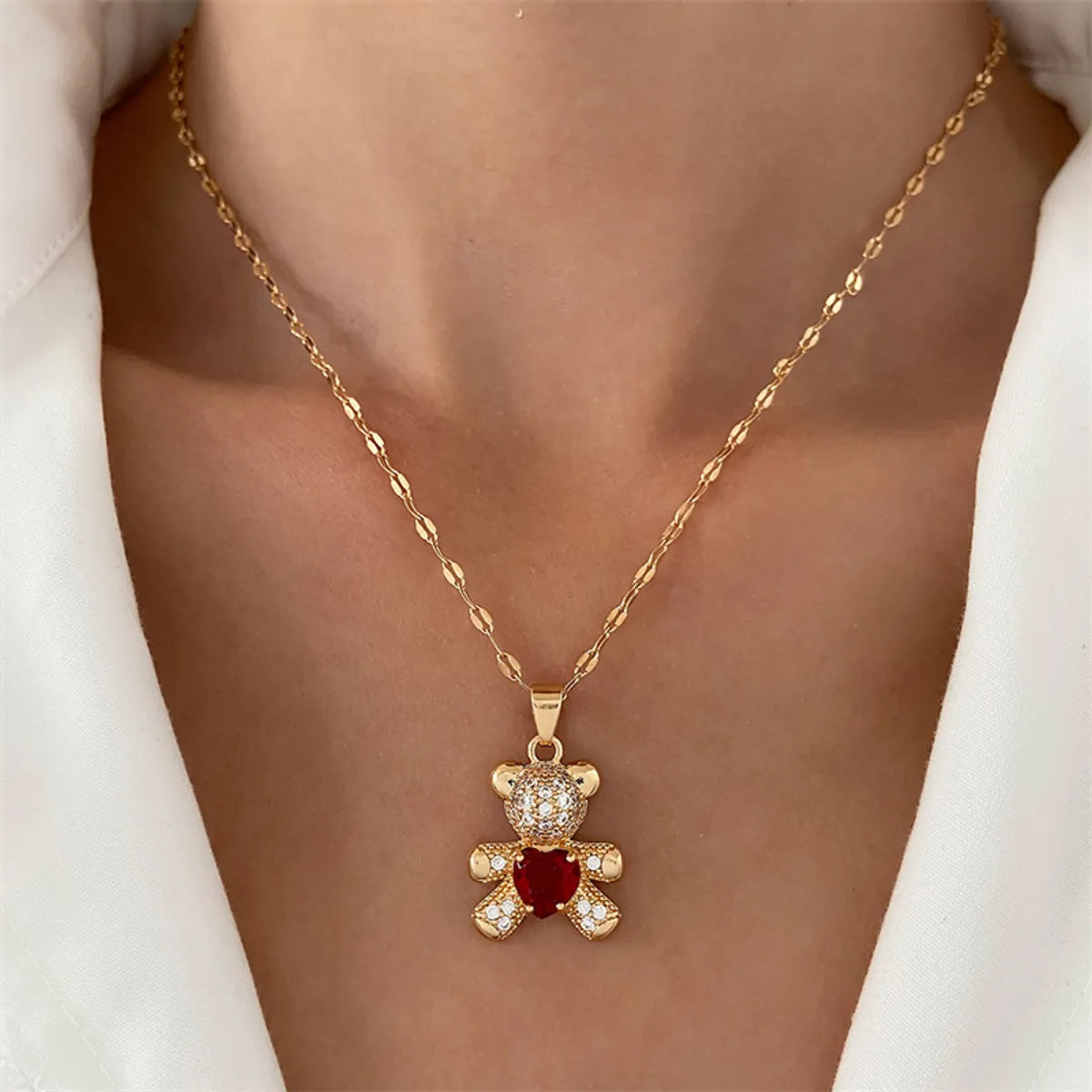 Simple Style Commute Bear Copper Plating Inlay Crystal Rhinestones Zircon 18k Gold Plated Gold Plated Silver Plated Pendant Necklace