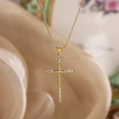 Simple Style Commute Cross Copper 18k Gold Plated Zircon Pendant Necklace In Bulk