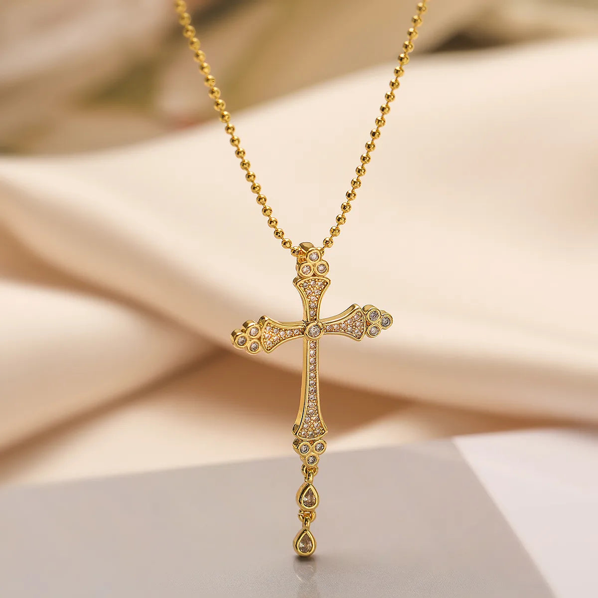 Simple Style Commute Cross Copper Plating Inlay Zircon 18k Gold Plated Pendant Necklace