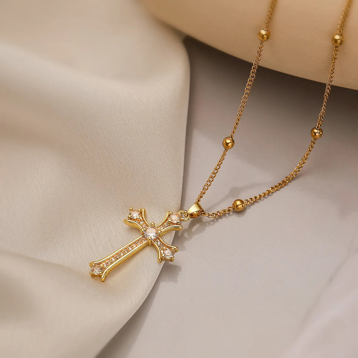 Simple Style Commute Cross Copper Plating Inlay Zircon 18k Gold Plated Pendant Necklace