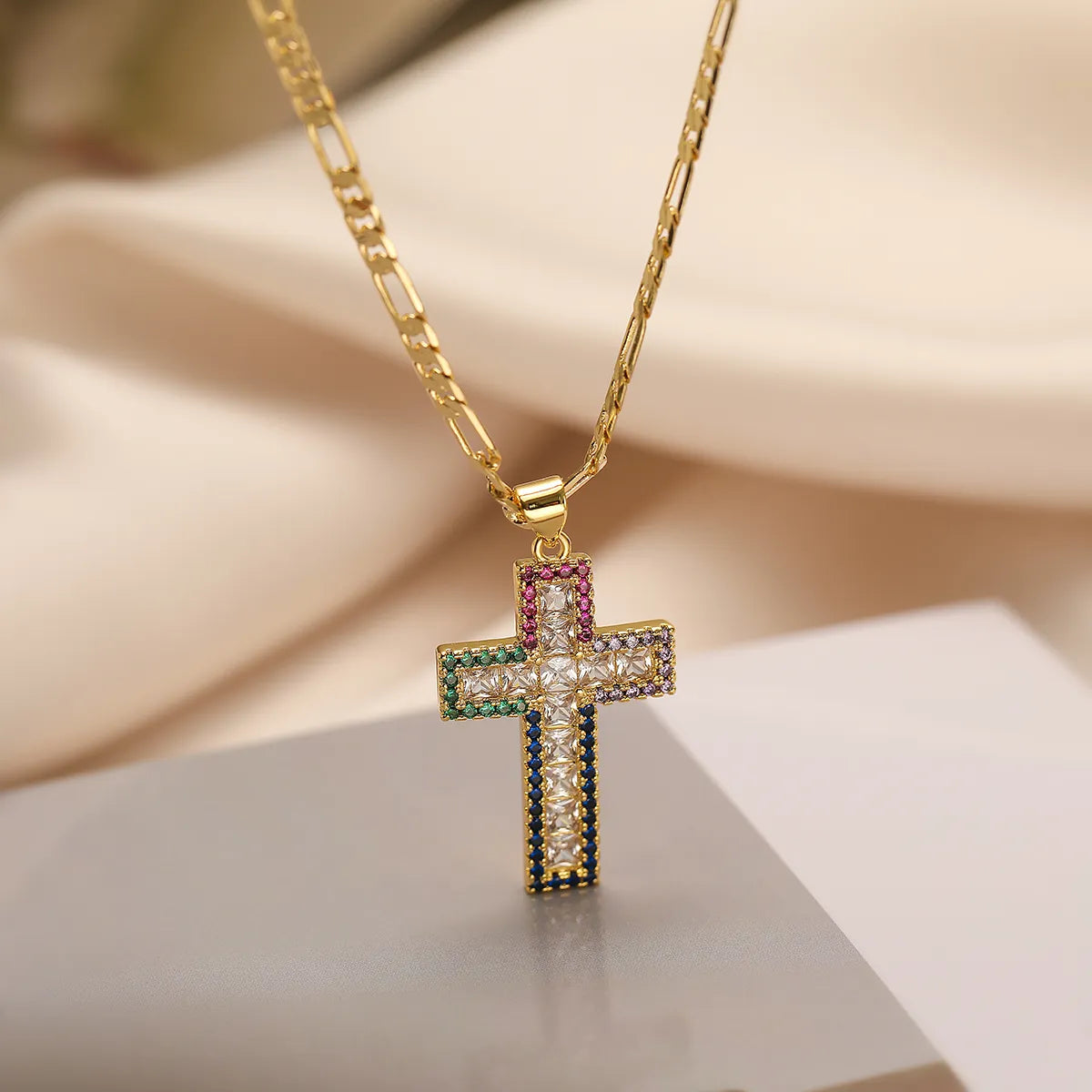 Simple Style Commute Cross Copper Plating Inlay Zircon Pendant Necklace