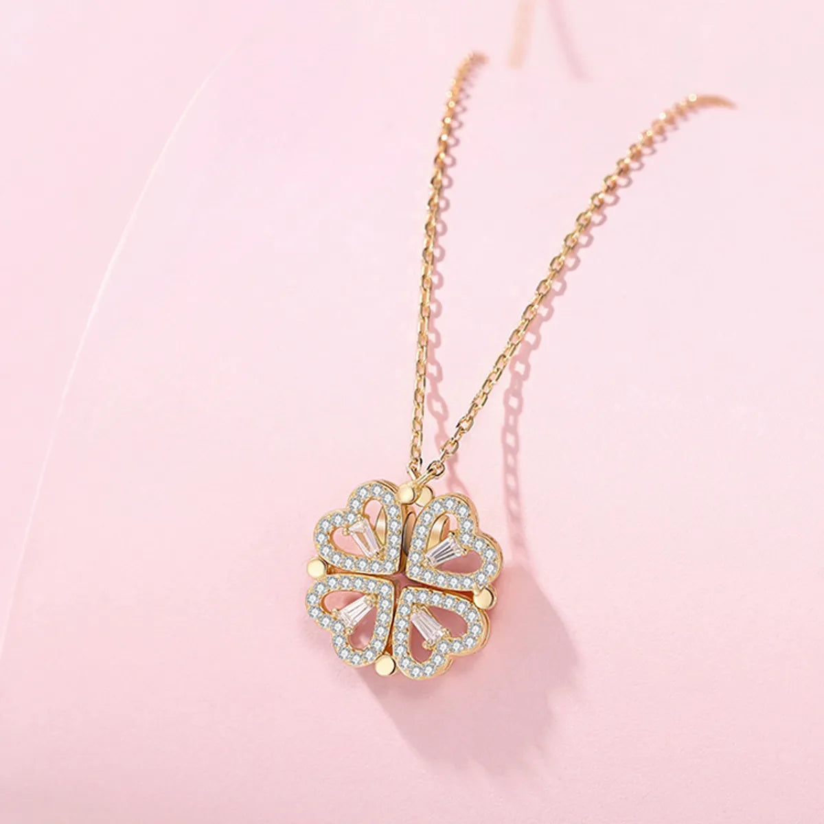 Simple Style Commute Four Leaf Clover Heart Shape Alloy Iron Plating Hollow Out Inlay Rhinestones Gold Plated Silver Plated Women's Necklace