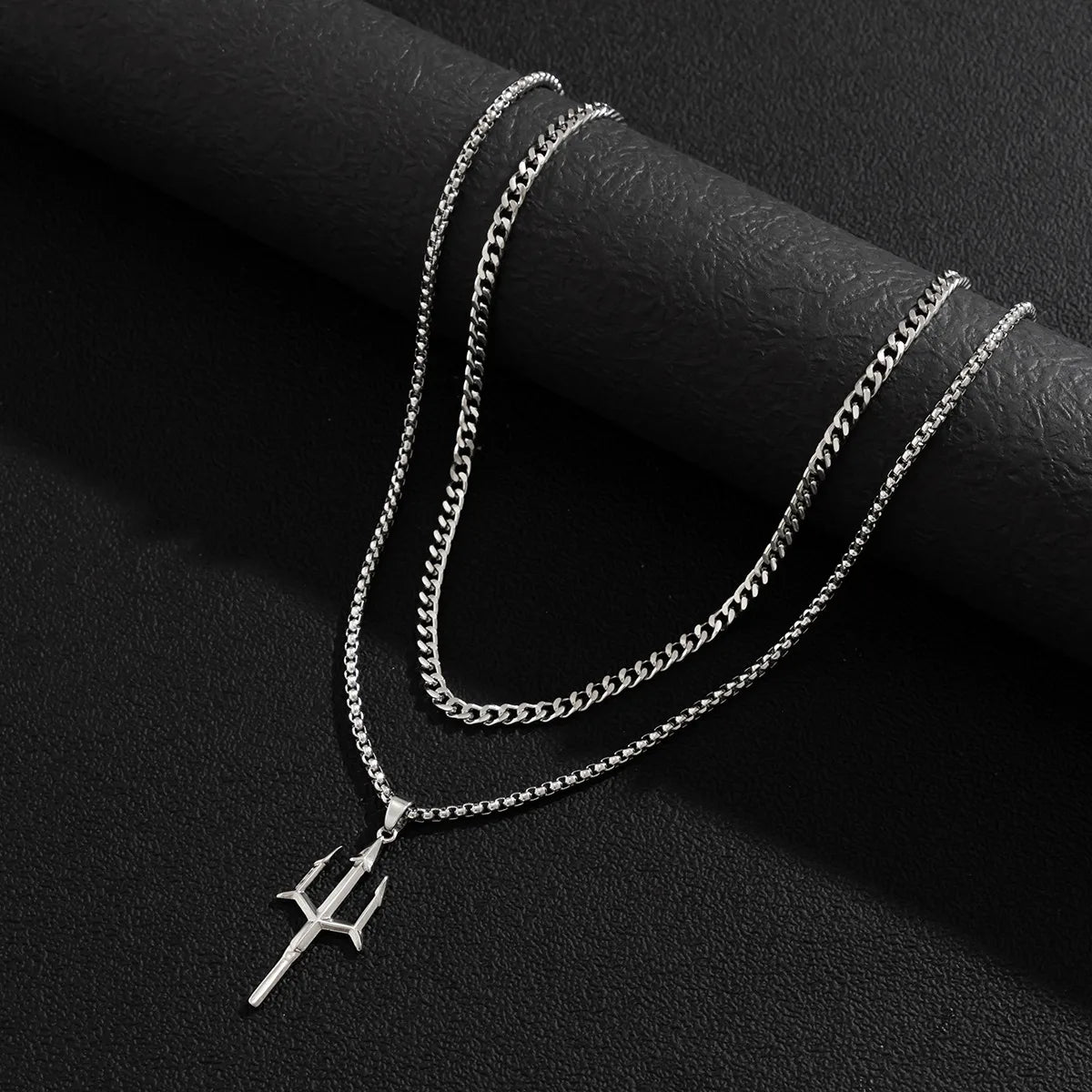 Simple Style Commute Geometric Alloy Iron Plating Men'S Double Layer Necklaces