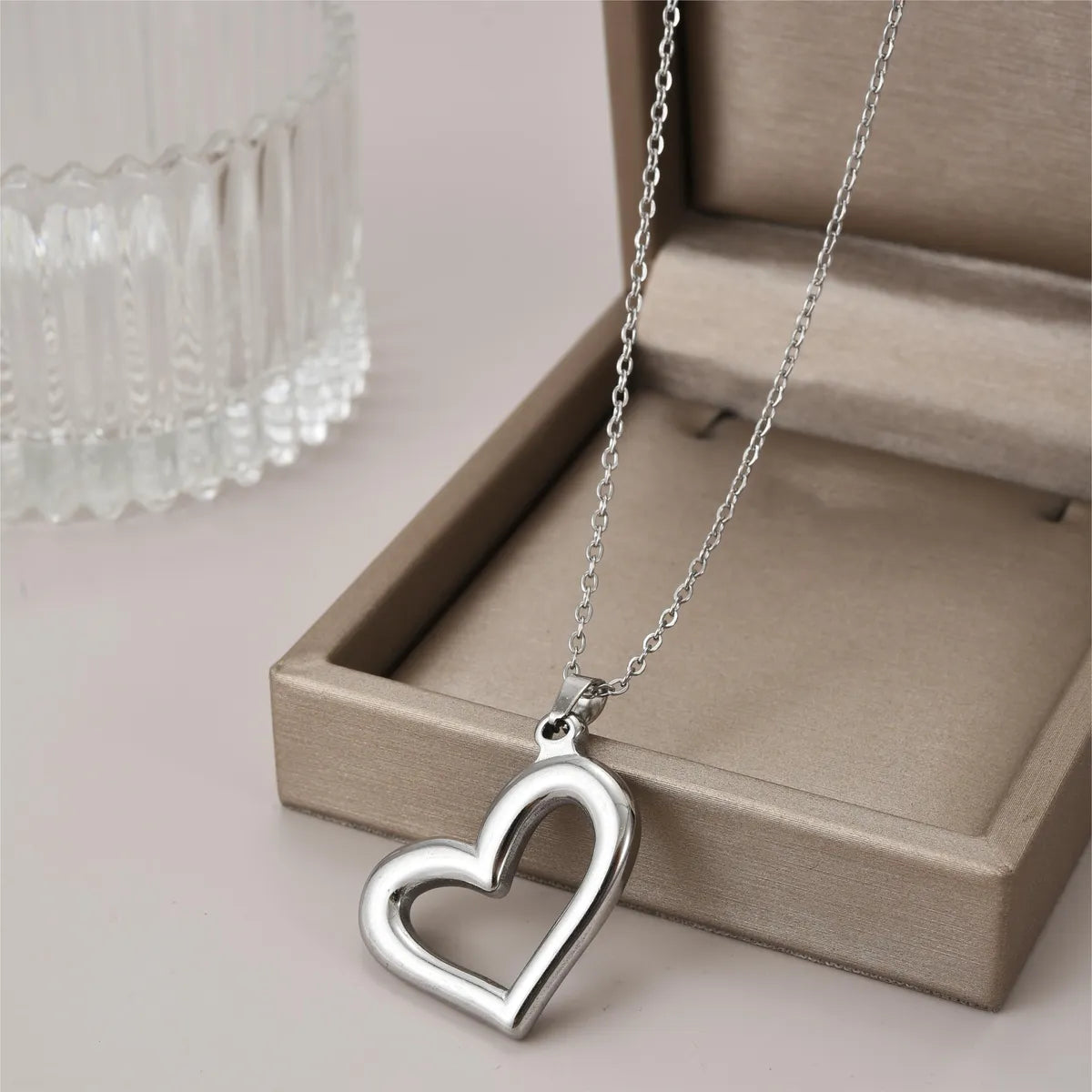 Simple Style Commute Heart Shape Stainless Steel Polishing Plating 18k Gold Plated Pendant Necklace