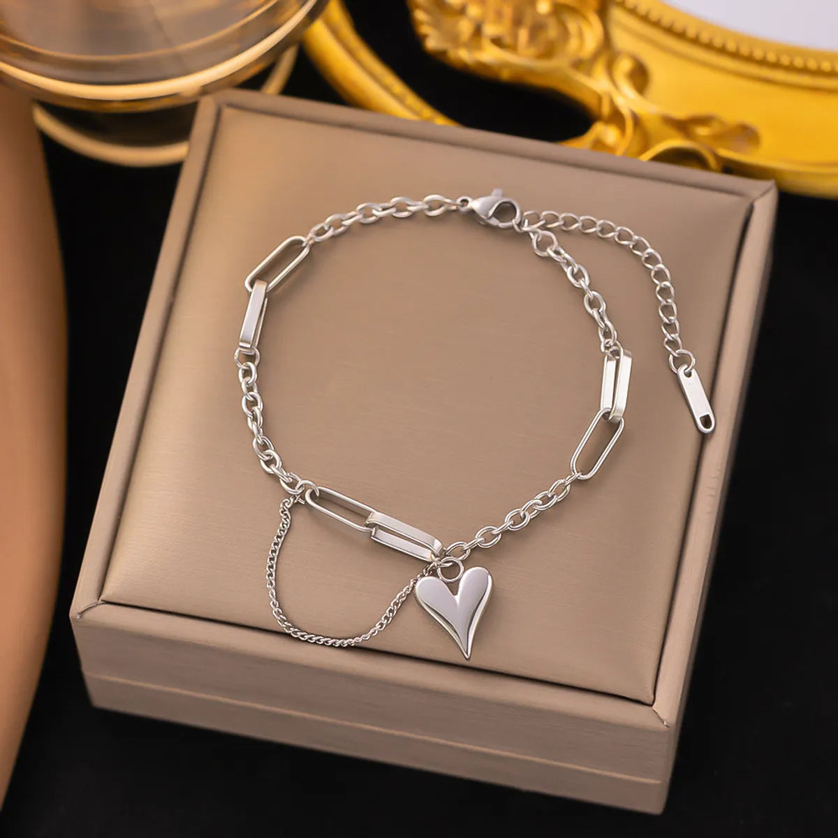 Simple Style Commute Heart Shape 304 Stainless Steel Plating Chain Artificial Rhinestones 18K Gold Plated Women'S Anklet