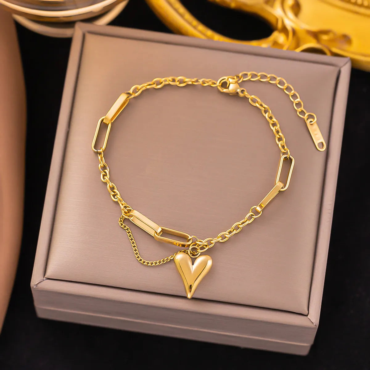 Simple Style Commute Heart Shape 304 Stainless Steel Plating Chain Artificial Rhinestones 18K Gold Plated Women'S Anklet