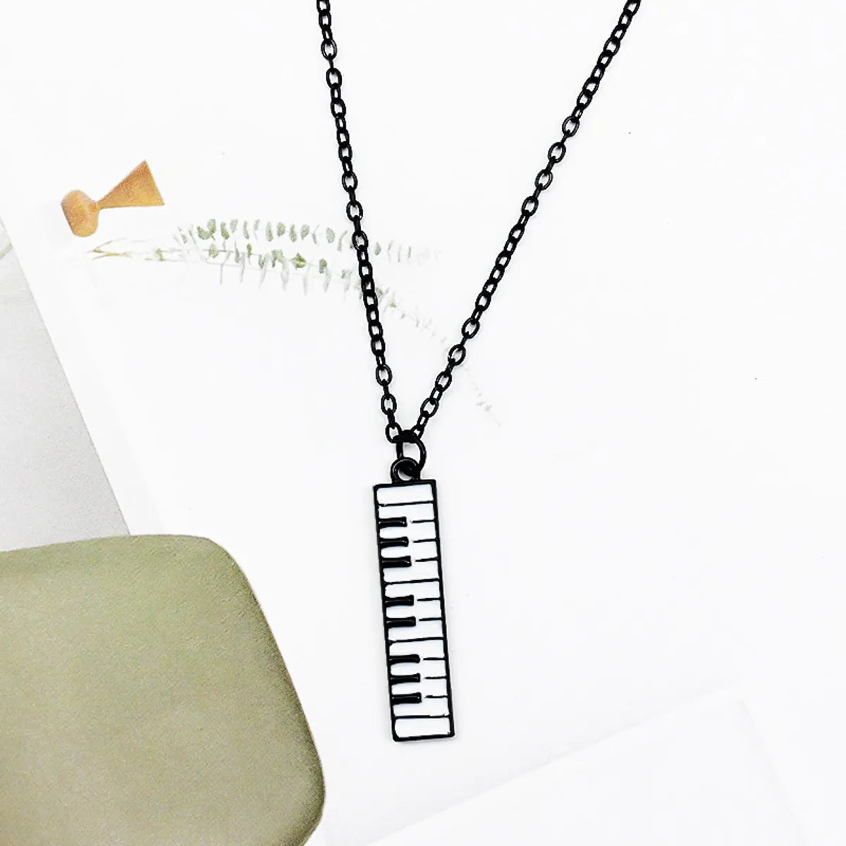 Simple Style Commute Letter Alloy Vacuum Vapor Plating Black Men'S Pendant Necklace