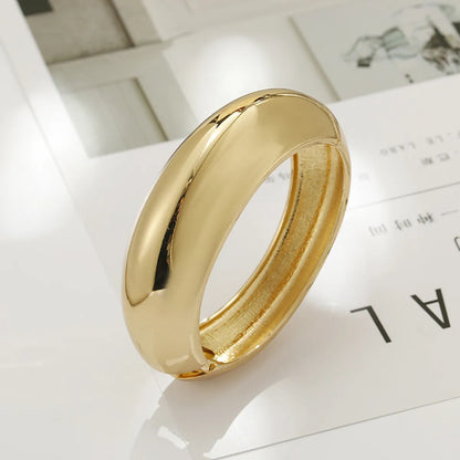 Simple Style Commute Solid Color Alloy Plating Gold Plated Women'S Bangle