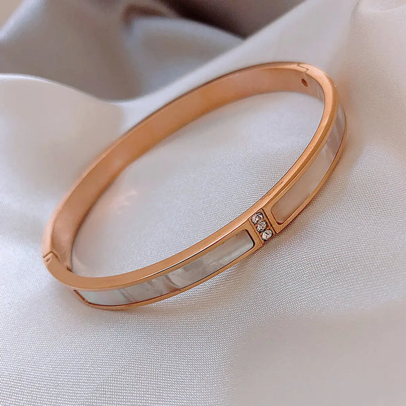 Simple Style Commute Solid Color Alloy Patchwork Women'S Bracelets