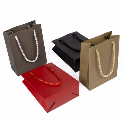 Simple Style Commute Solid Color Paper Holiday Daily Gift Bags