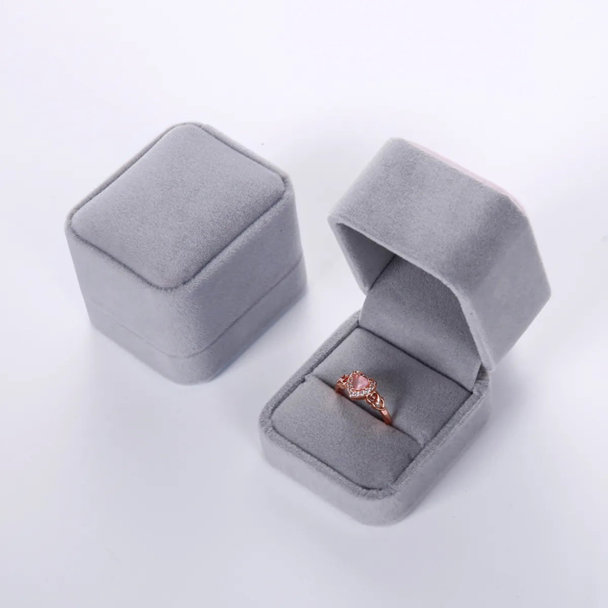 Simple Style Commute Solid Color Plastic Cloth Jewelry Boxes