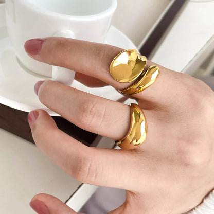 Simple Style Commute Solid Color Titanium Steel Plating Gold Plated Rings